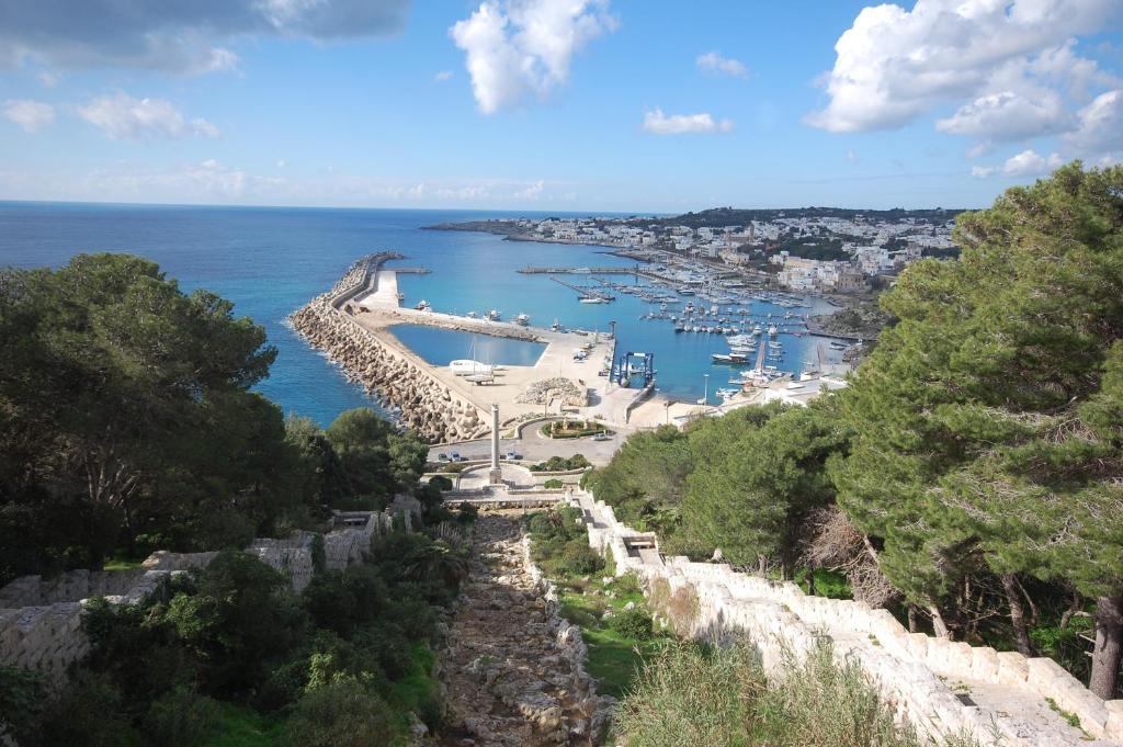 Albergo Del Santuario Santa Maria di Leuca Exterior photo